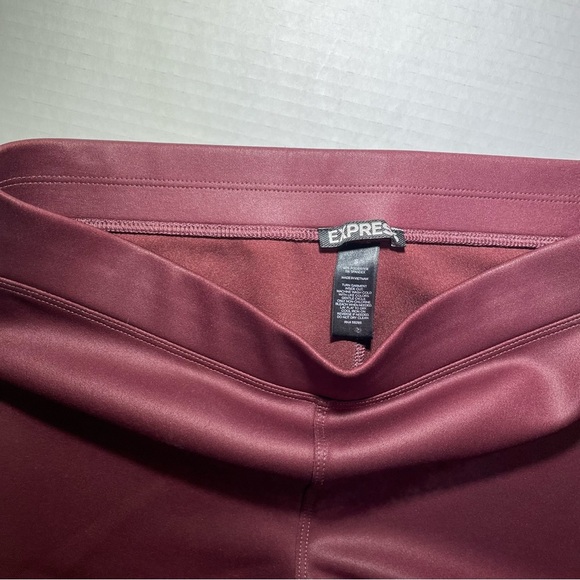 Express Women's Burgundy Faux Leather Leggings Size Small - Picture 7 of 8